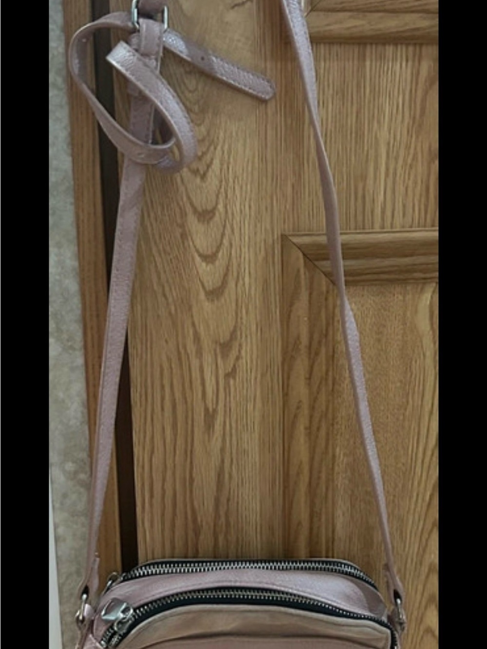 Women’s Crossbody Bag - Icing Pink